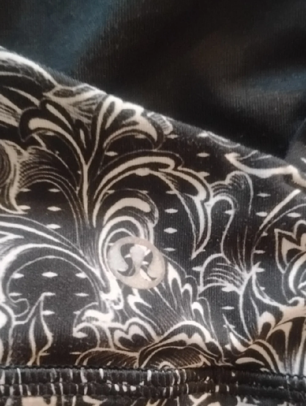 Black Floral Crossback Women’s Swim Top